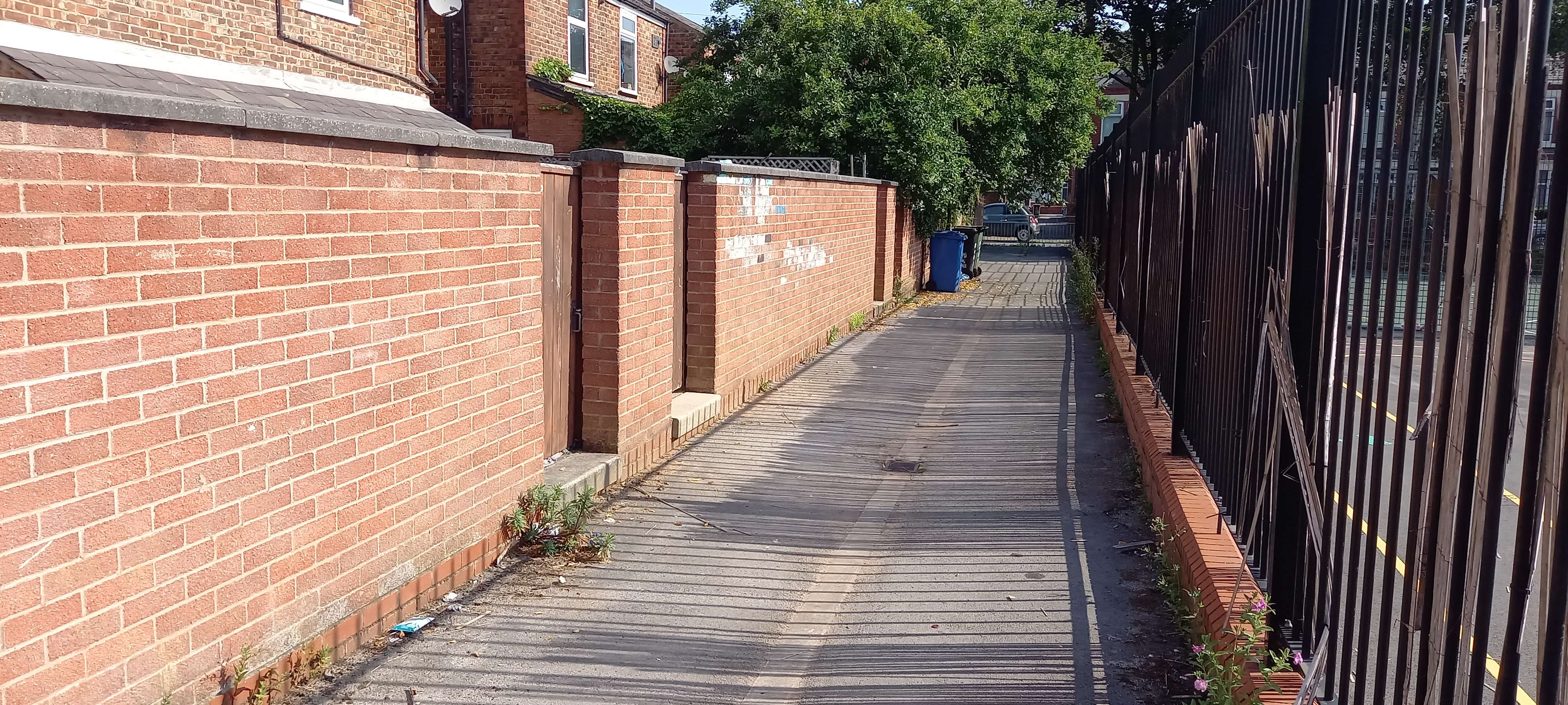 Alleystreet