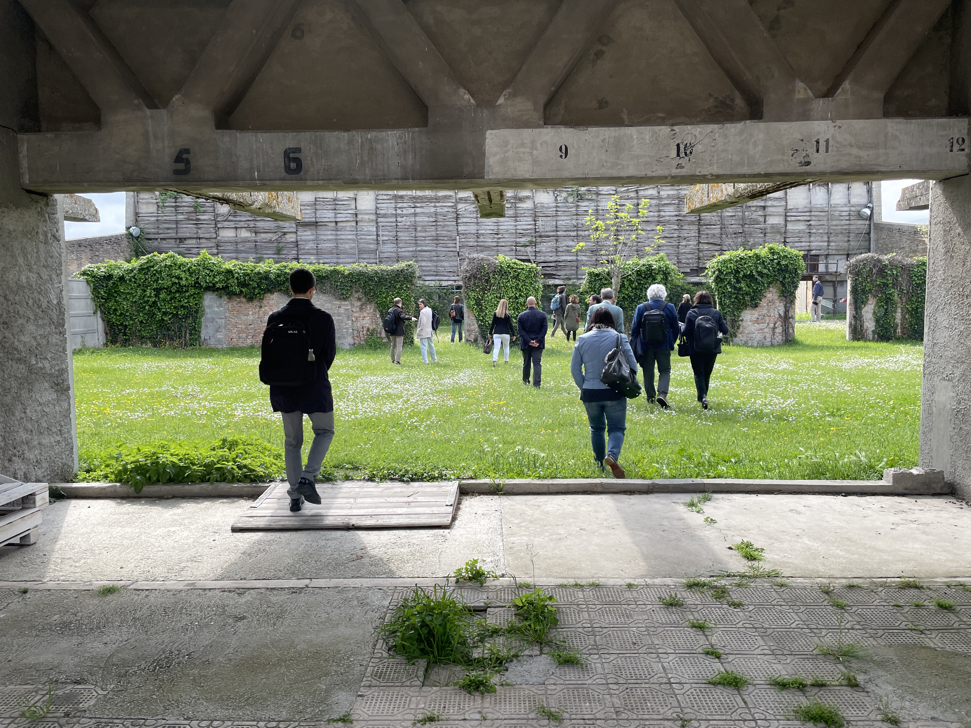 A walk in the future orangerie