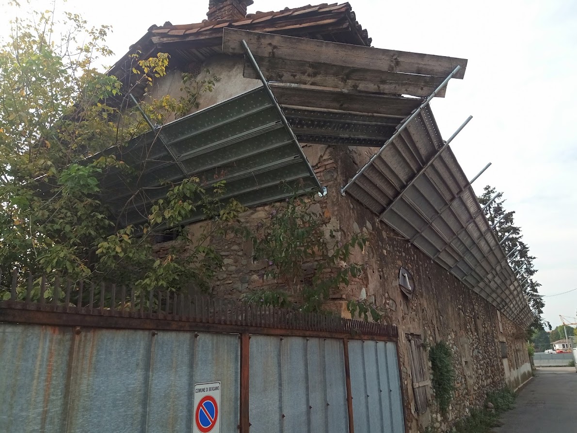 Serassi, Cascina