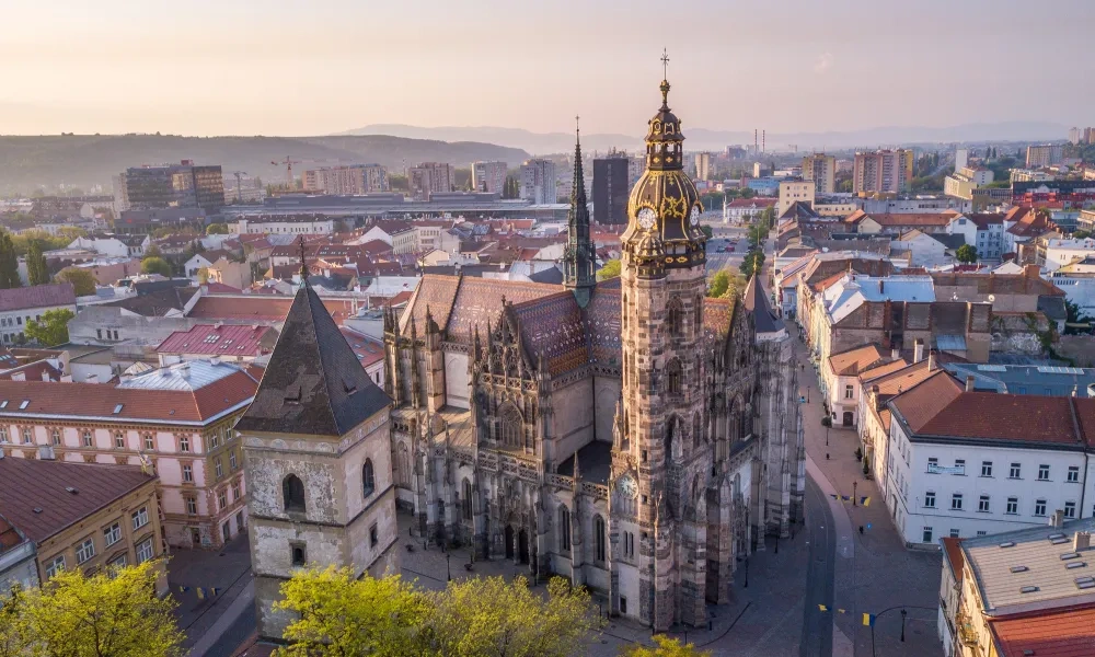 Kosice_2.jpeg Kosice_Sam-Sud