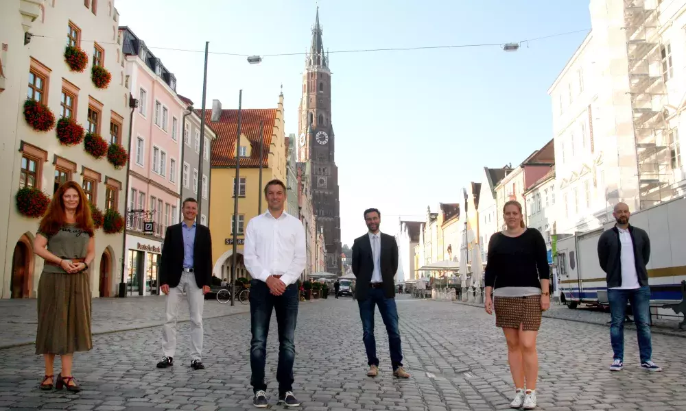 The UIA team in Landshut with Dr. Kurbel and Prof. Dr. Jörg Fischer (source: Wieslawa Waberski) The UIA team in Landshut with Dr. Kurbel and Prof. Dr. Jörg Fischer (source: Wieslawa Waberski)