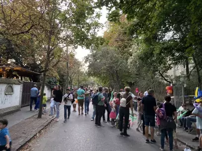 Ménesi Street Parade. Photo by Levente Polyák