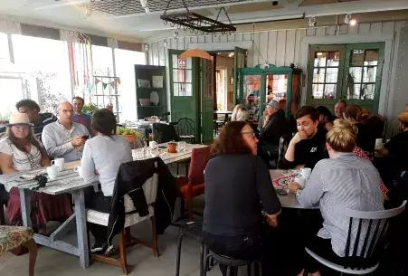 5Bridges Expert Journal: Desiging the social restaurant and the urban farm