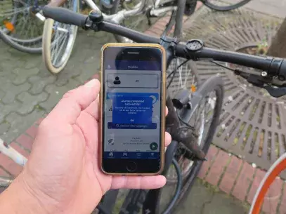 photo of user ending bike trip with app