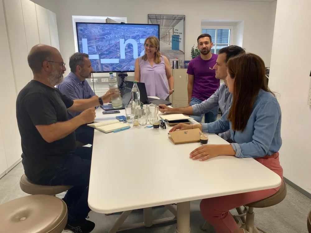 Study visit of Viana STARTS to Linz, Austria, UNESCO City of Media Arts [source: https://media.licdn.com/dms/image/v2/D4D22AQG4273FTp8mAg/feedshare-shrink_2048_1536/B4DZkgKjTRGgAw-/0/1757181263329?e=1763596800&v=beta&t=1zFKWXtwmwGwolPt4RbEzj0G4Ga0e78yx-hGpayNqxk