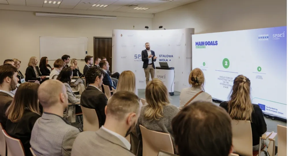 StARR's presentation during the opening site visit in Stalowa Wola
